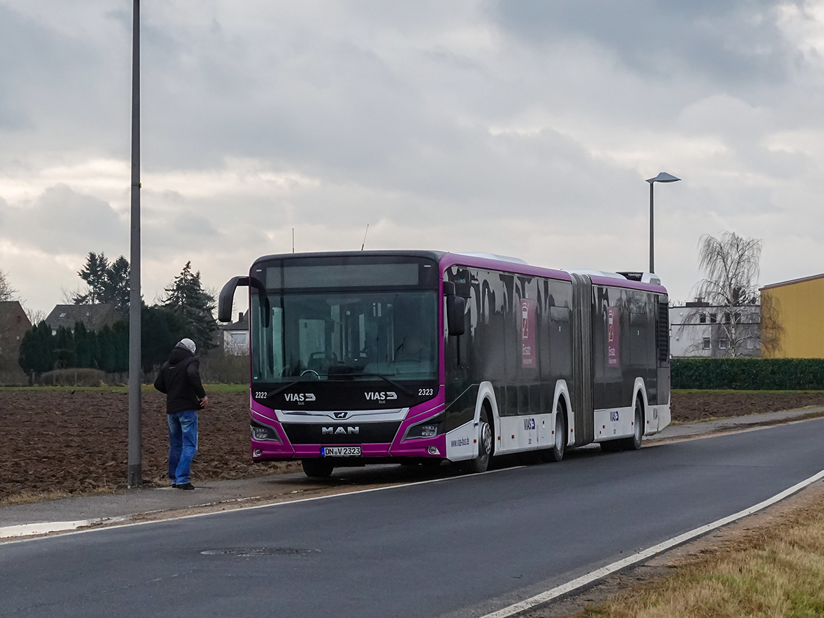 Düren, MAN 18C Lion's City NG360 EfficientHybrid # 2323