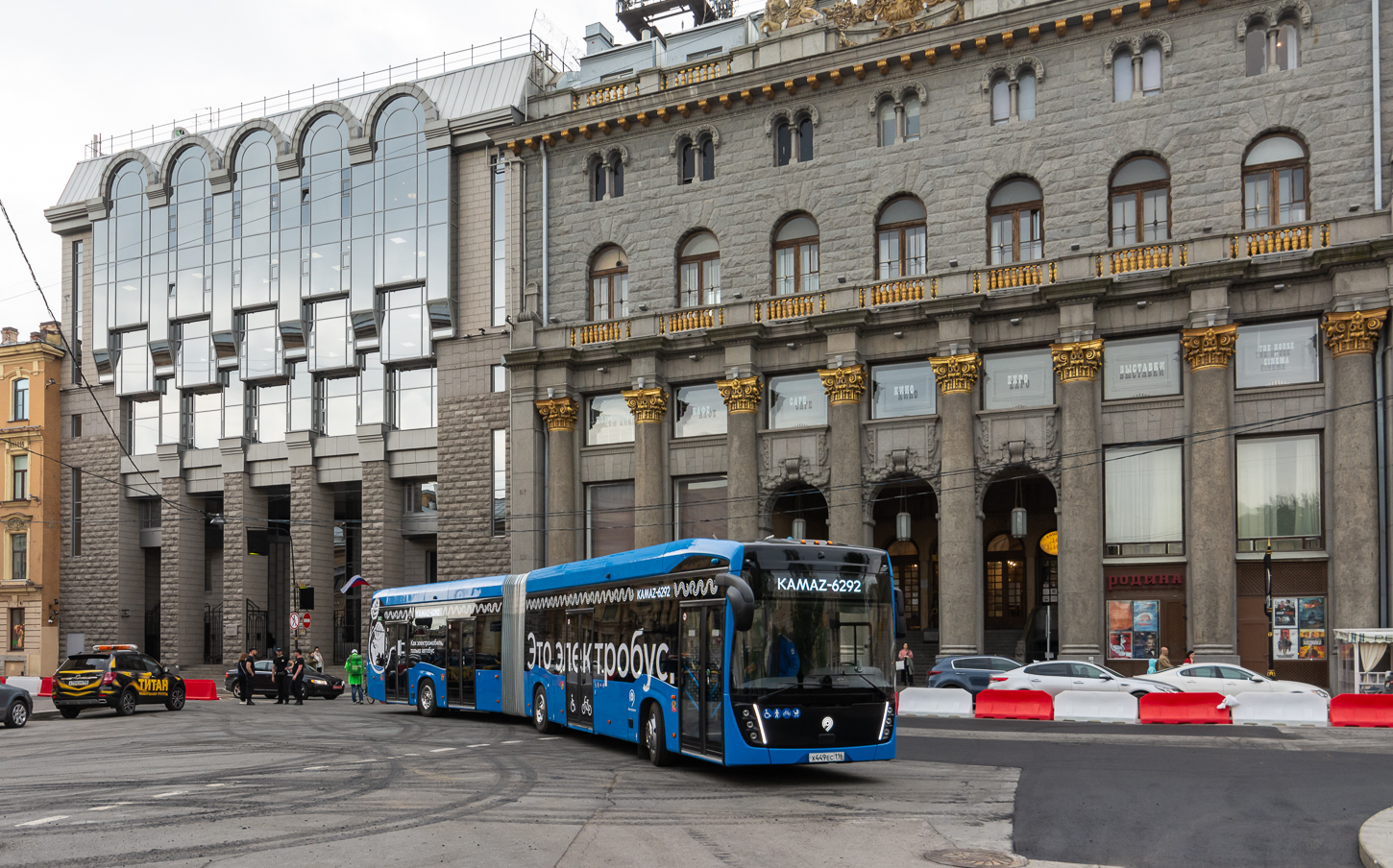 Naberezhnye Chelny, KAMAZ-6292 # Х 449 ЕС 116; Saint Petersburg — II International Transport Festival "SPbTransportFest-2021"