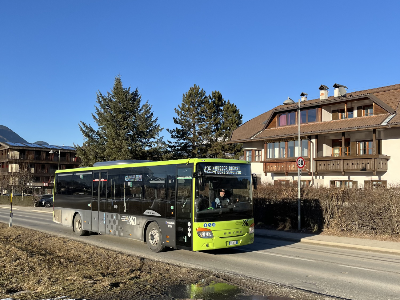 Bolzano, Setra S415LE business # 9114