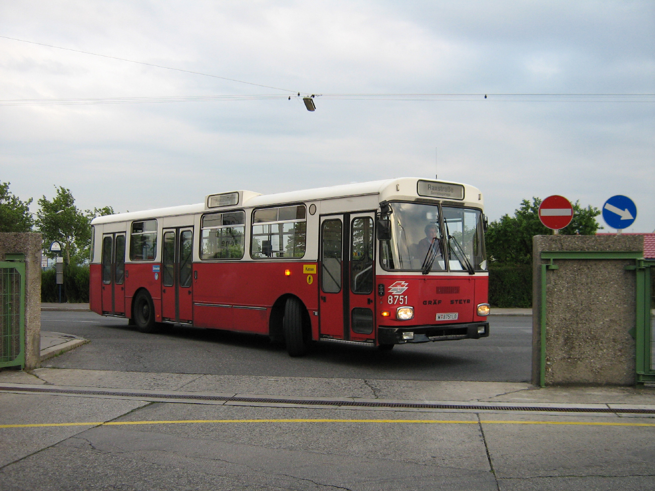 Vienna, Gräf & Steyr LU200 M11 # 8751