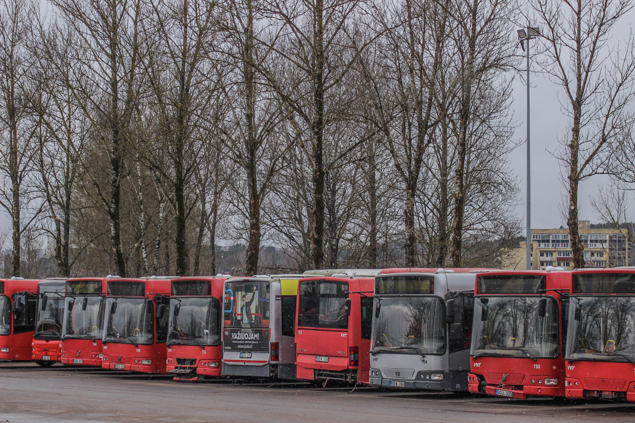 Vilnius, Volvo 7700 # 752; Vilnius, Volvo 7700 # 764; Vilnius, Volvo 7700 # 763; Vilnius, Volvo 7700 # 795; Vilnius, Volvo 7700 # 760; Vilnius, MAN A21 Lion's City NL273 # 3032