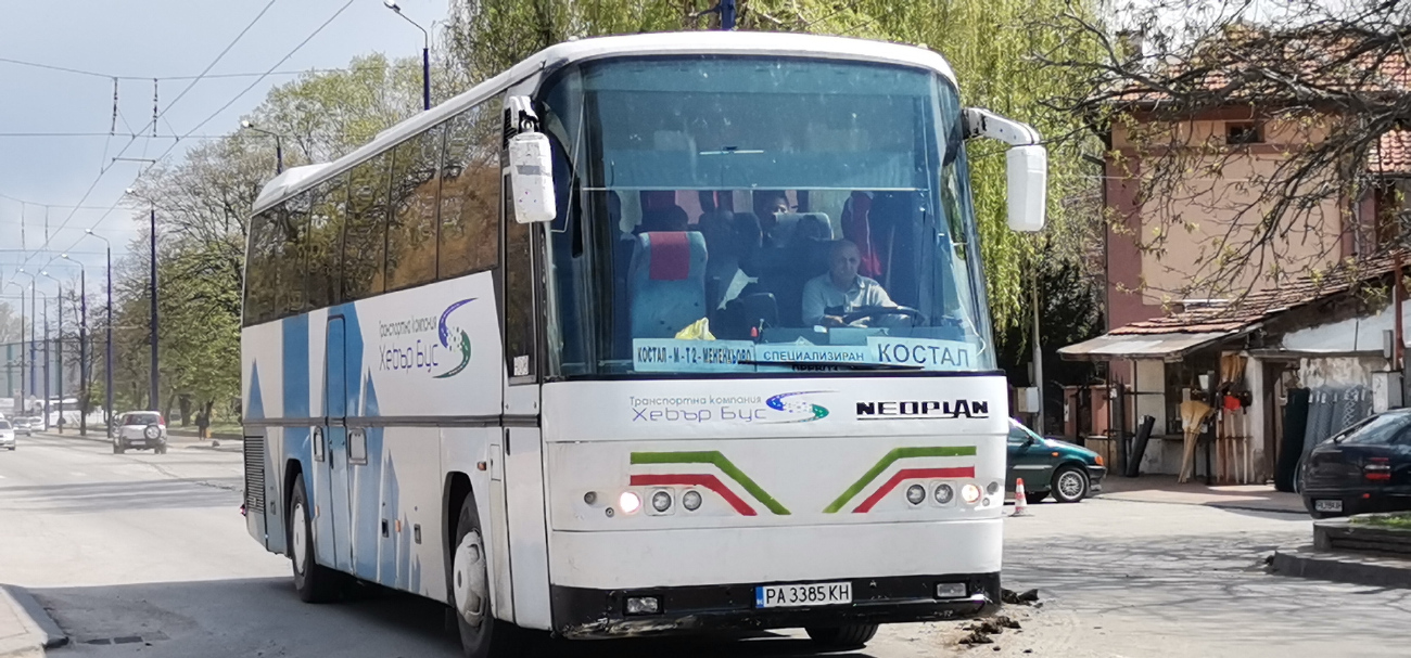 Pazardzhik, Neoplan N316SHD Transliner # 3385