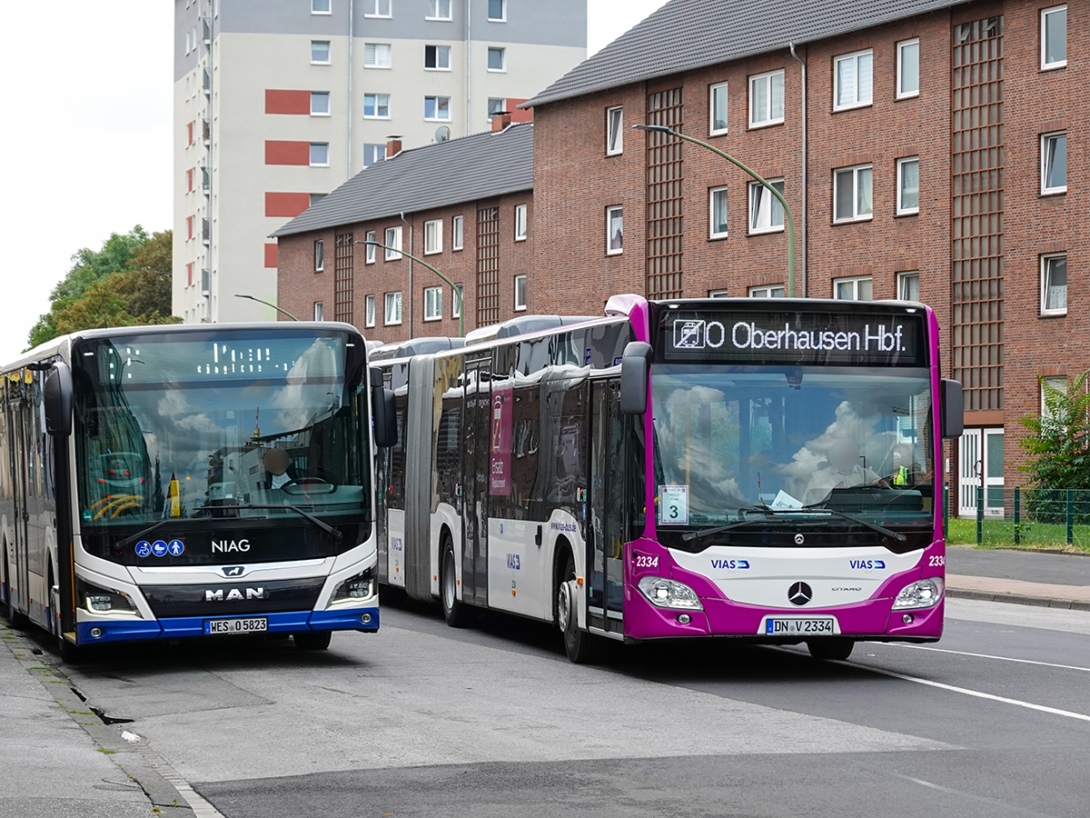Düren, Mercedes-Benz Citaro C2 G # 2334