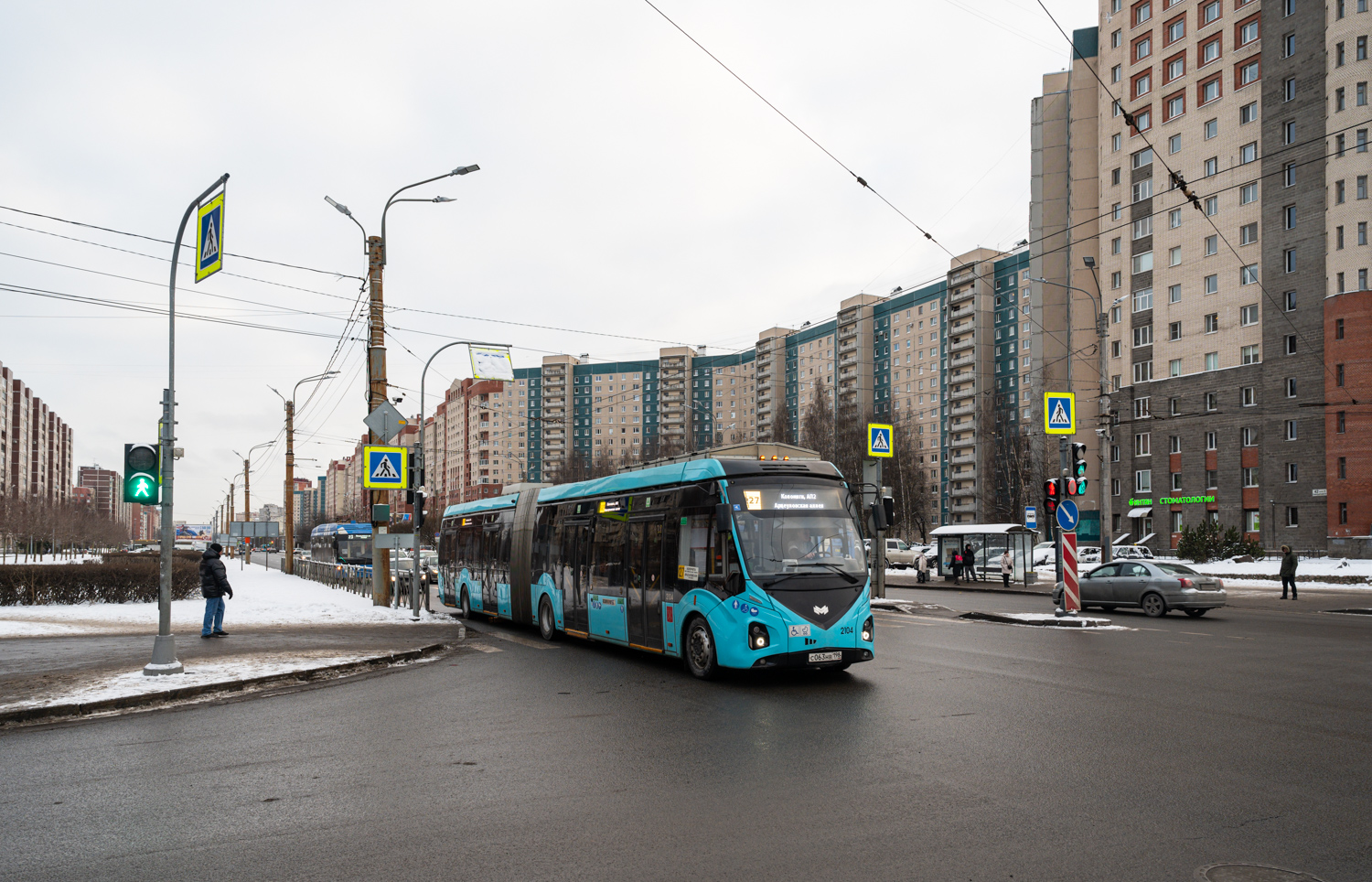 Saint Petersburg, BKM E433 # 2104