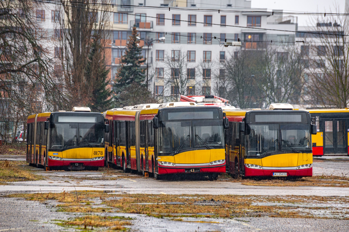 Warsaw, Solaris Urbino III 18 # 8801; Warsaw, Solaris Urbino III 18 # 8199