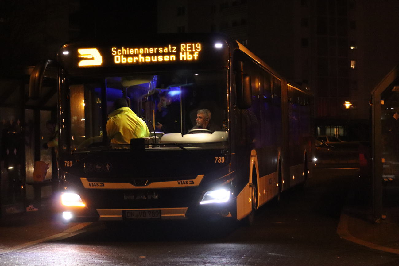 Düren, MAN 18C Lion's City NG360 EfficientHybrid # 789; Oberhausen — Ersatzverkehr Generalsanierung Oberhausen — Emmerich