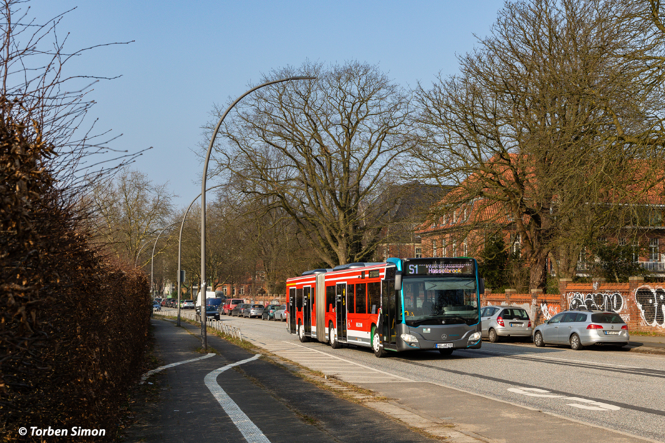 Nauen, Mercedes-Benz Citaro C2 G # HVL-WG 190