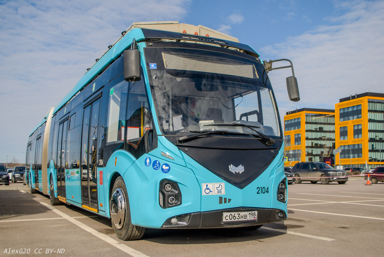 Saint Petersburg, BKM E433 # 2104