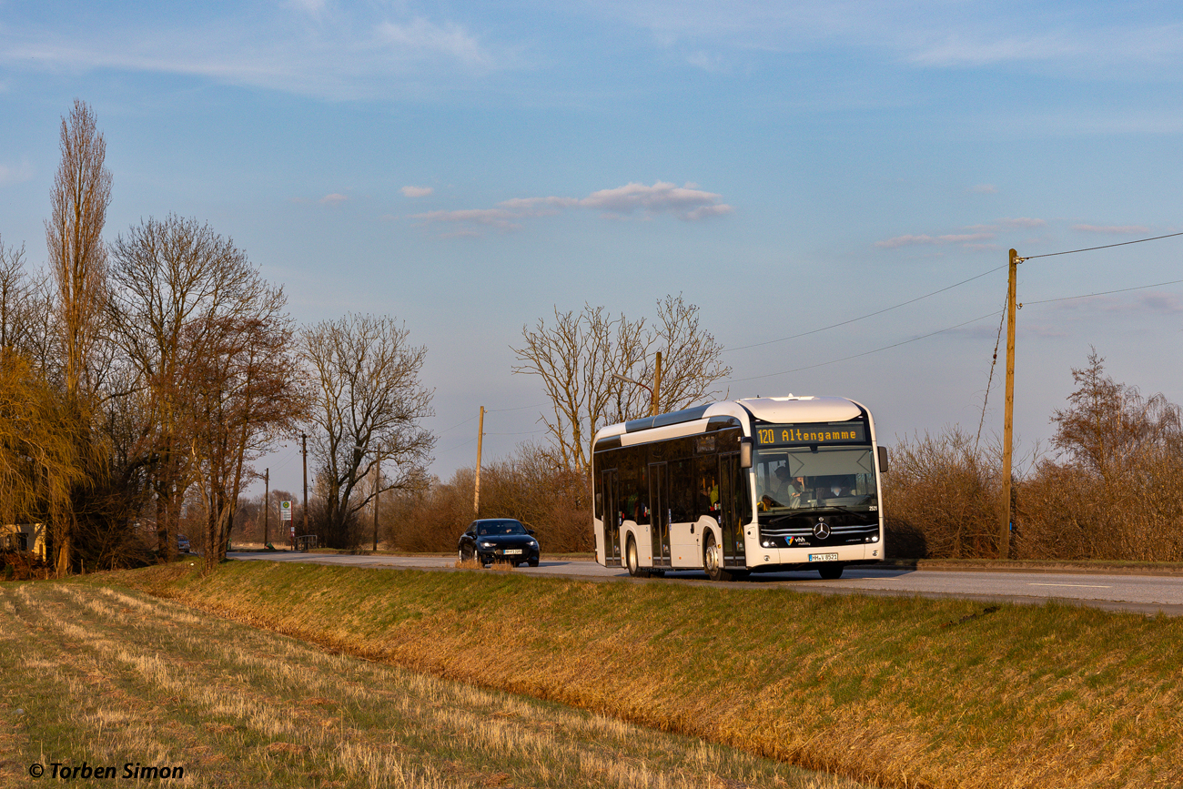 Hamburg, Mercedes-Benz eCitaro # 2521
