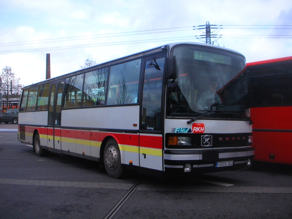 Fulda, Setra S215UL # FD-EK 202