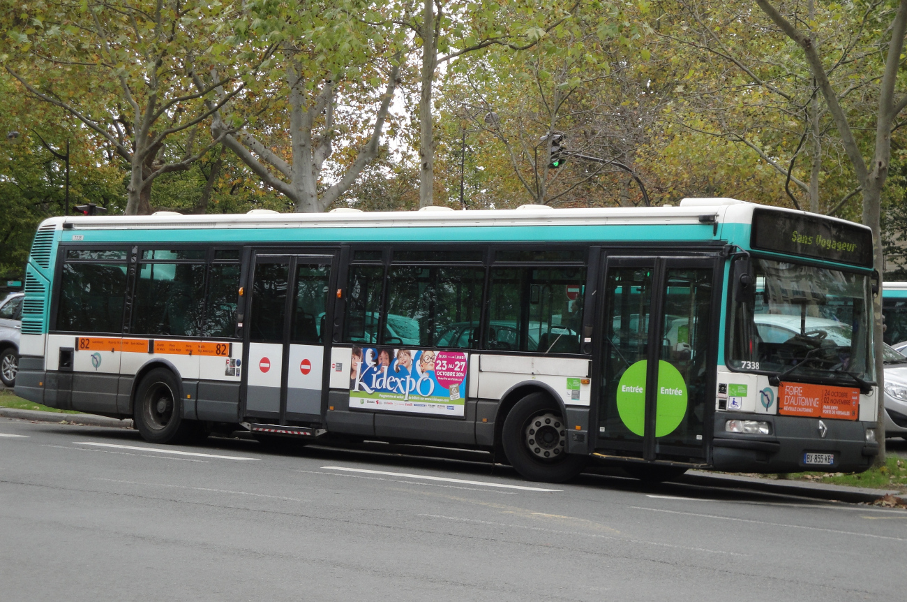 Paris, Renault Agora S # 7338