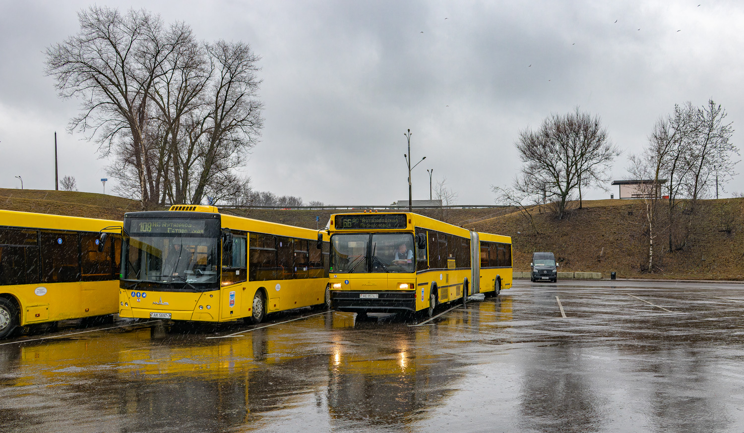 Minsk, MAZ-203.068 # 043435; Minsk, MAZ-105.065 # 014869