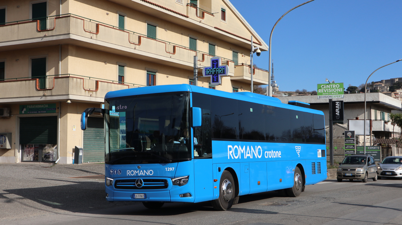 Crotone, Mercedes-Benz Intouro III hybrid # 1297