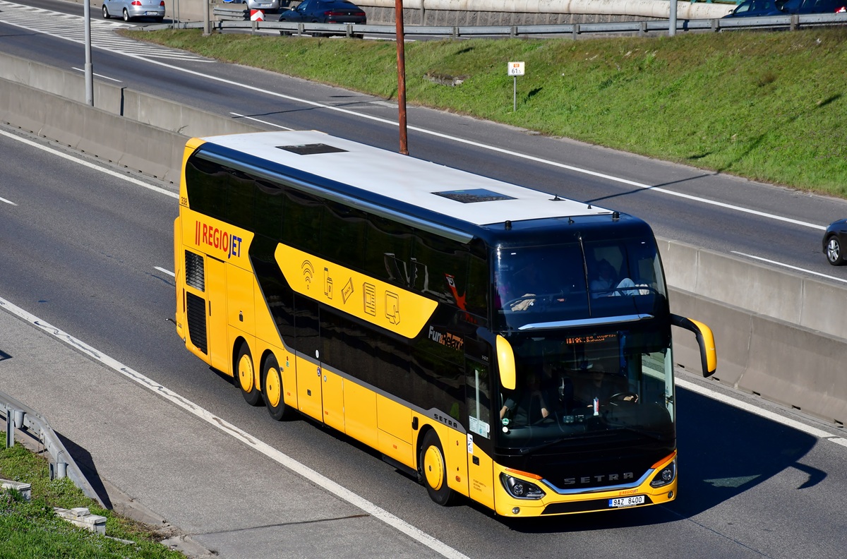Prague, Setra S531DT # 338