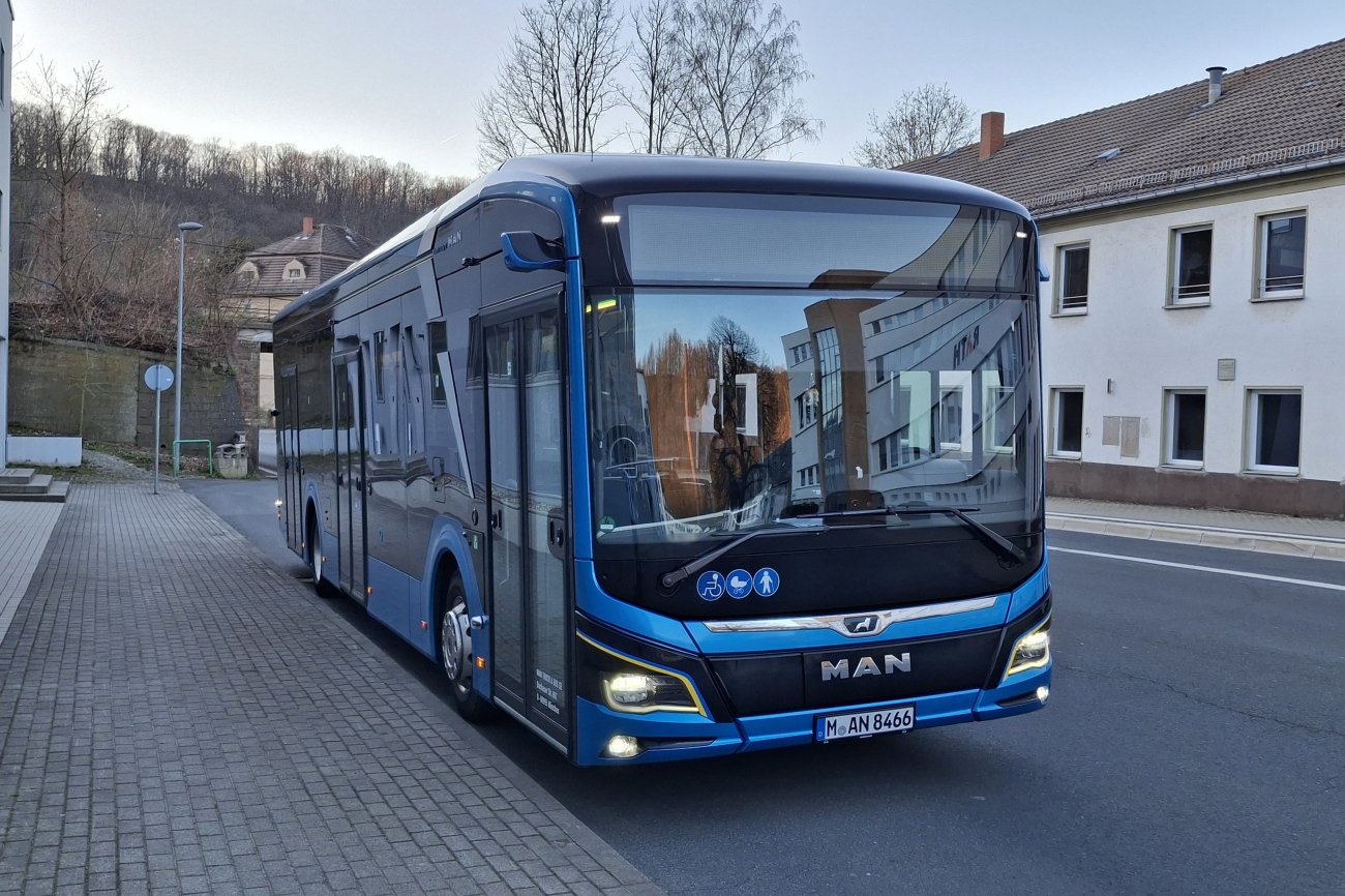 Meißen, MAN 12E Lion's City NL367 # M-AN 8466