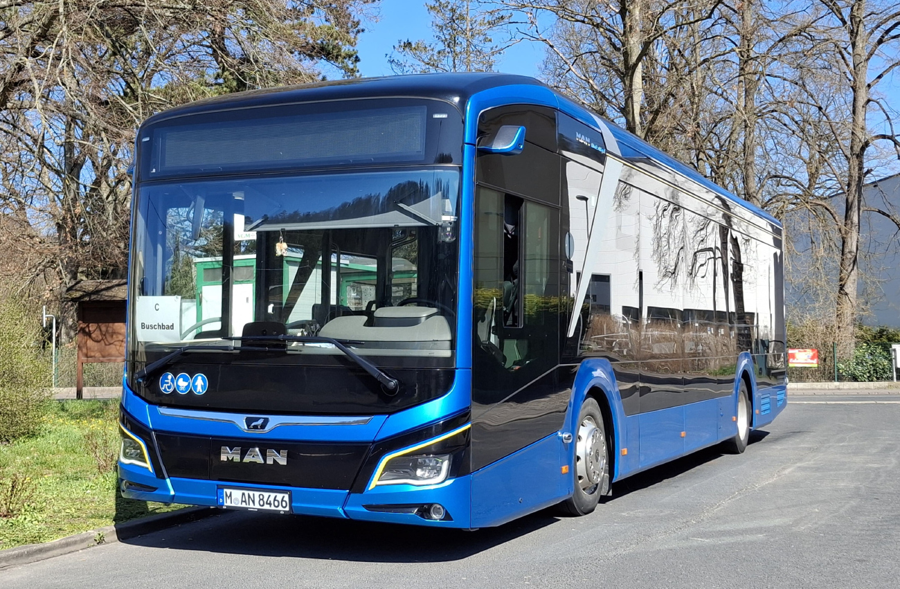 Meißen, MAN 12E Lion's City NL367 # M-AN 8466