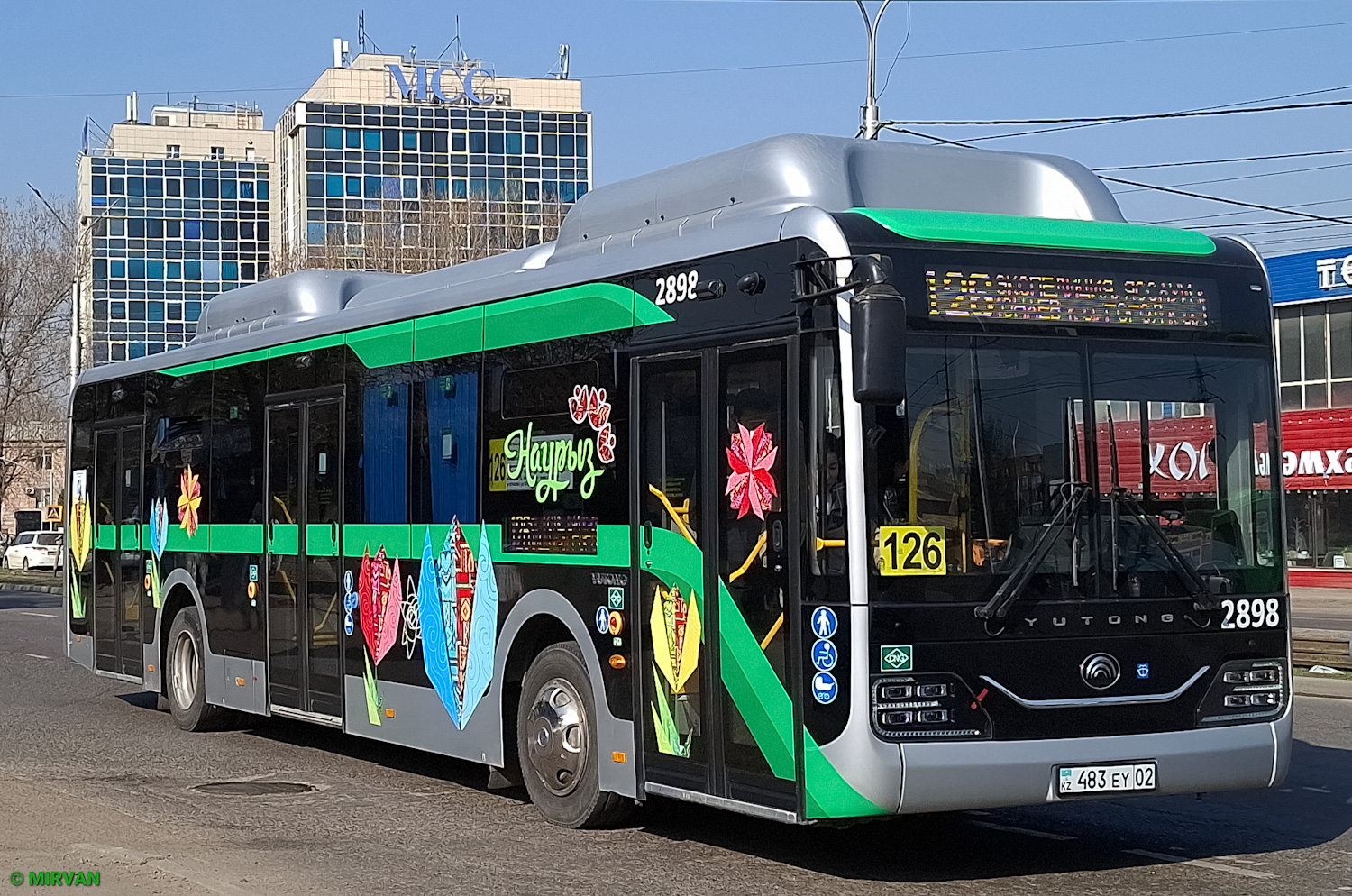 Almaty, Yutong ZK6126HG (CNG) # 2898
