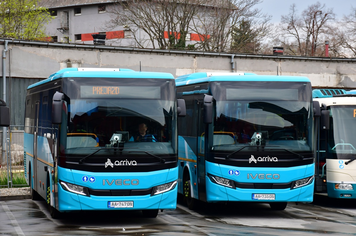 Nitra, IVECO Crossway 12M (Facelift) # AA-735ON; Zlaté Moravce, IVECO Crossway 12M (Facelift) # AA-747ON