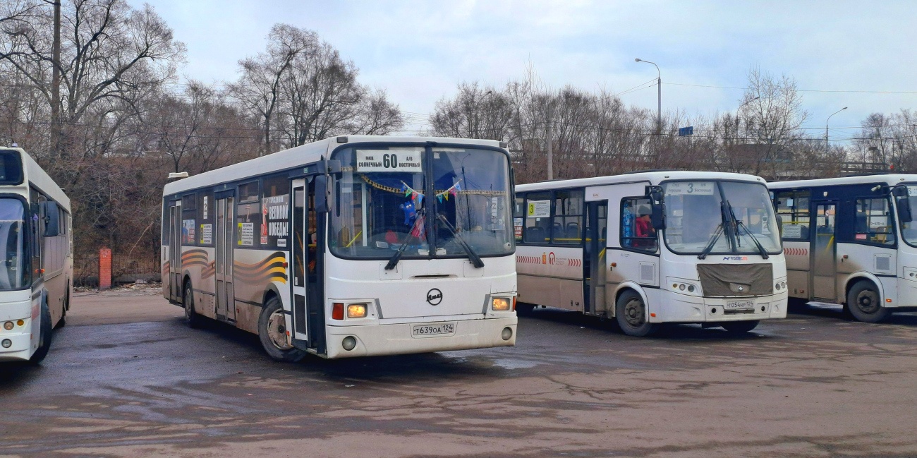 Krasnoyarsk, LiAZ-5256.53 # Т 639 ОА 124; Krasnoyarsk, PAZ-320412-05 "Vector" (3204CR, 3204CF) # Т 054 НР 124