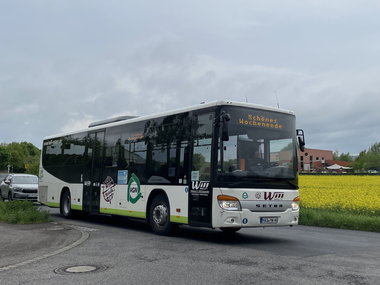Haßfurt, Setra S415LE business # HAS-HW 40