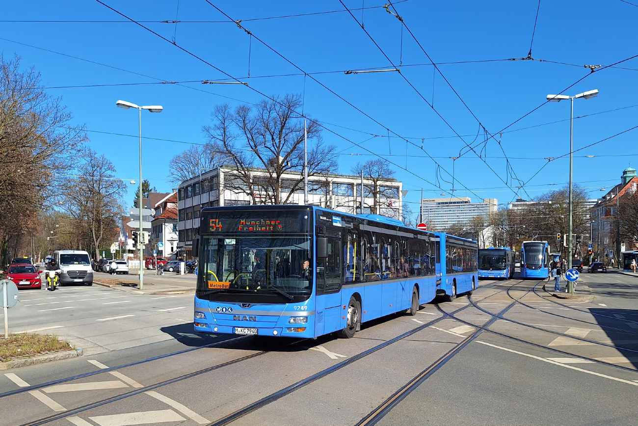 Munich, MAN A21 Lion's City NL363 # 9249