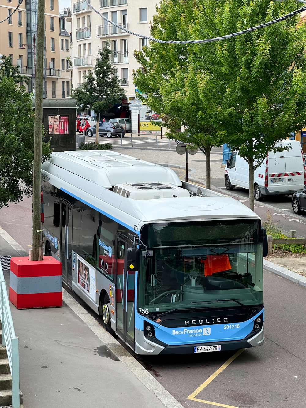 Versailles, Heuliez GX337 ELEC # 201216