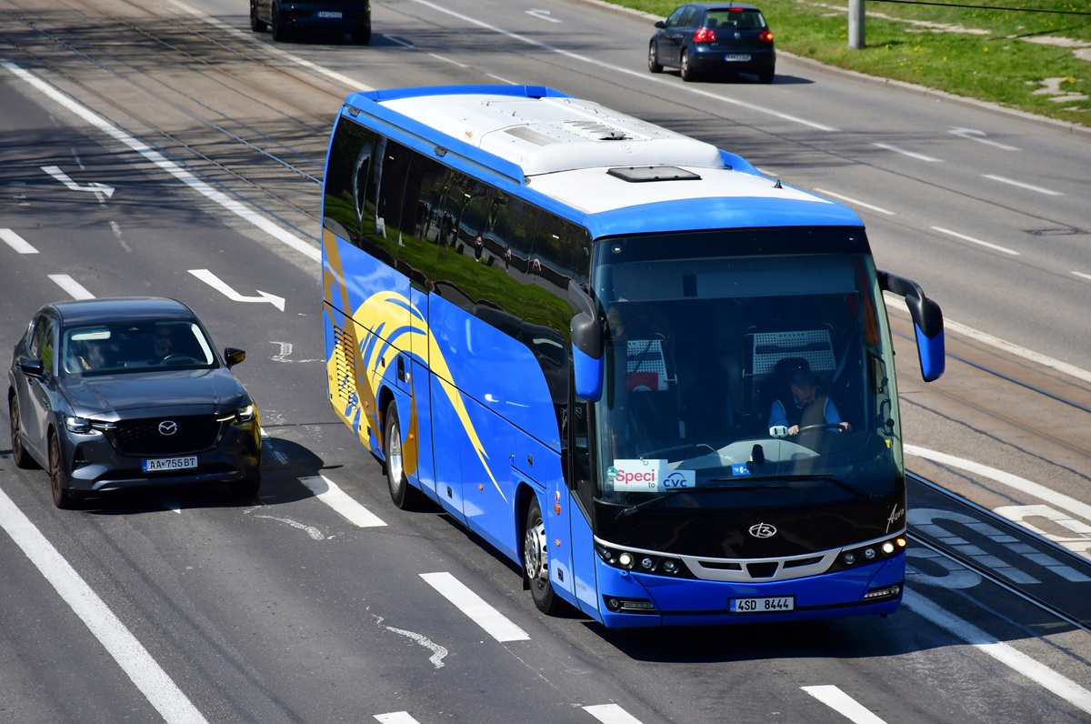 Okres Praha-východ, Beulas Aura # 4SD 8444