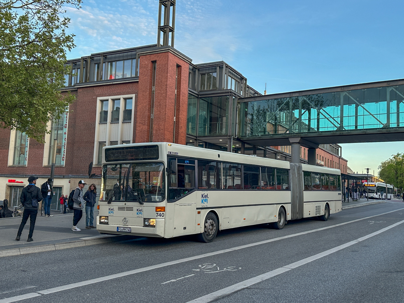 Fürth, Mercedes-Benz O405G # FÜ-PH 740
