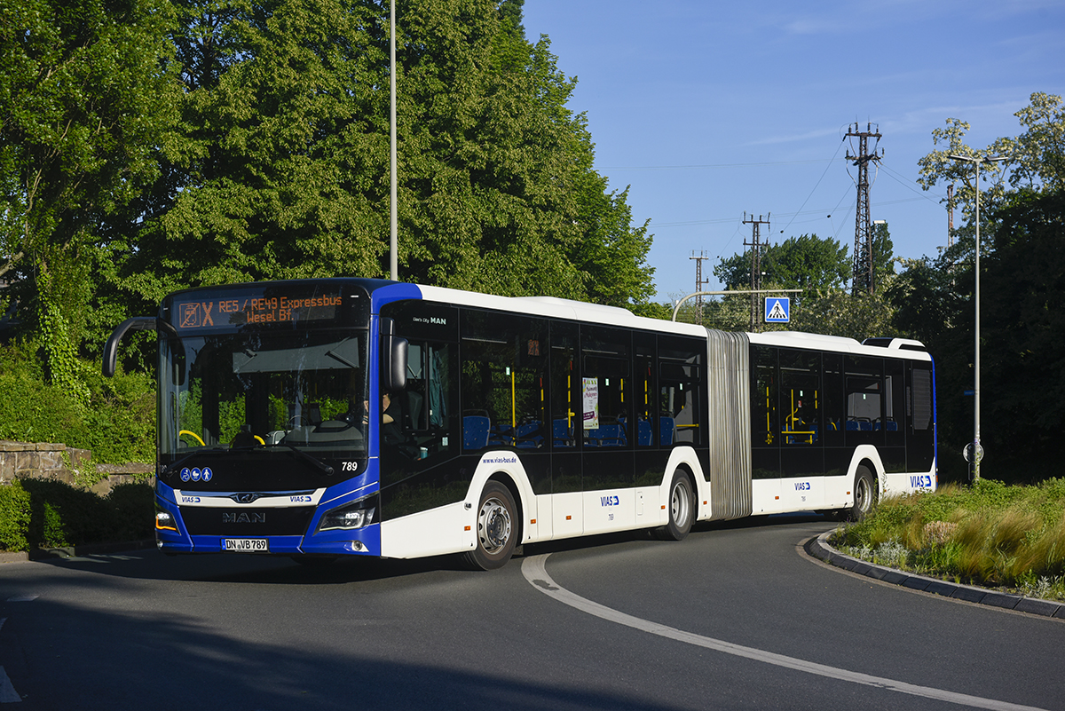 Düren, MAN 18C Lion's City NG360 EfficientHybrid # 789; Oberhausen — Ersatzverkehr Generalsanierung Oberhausen — Emmerich