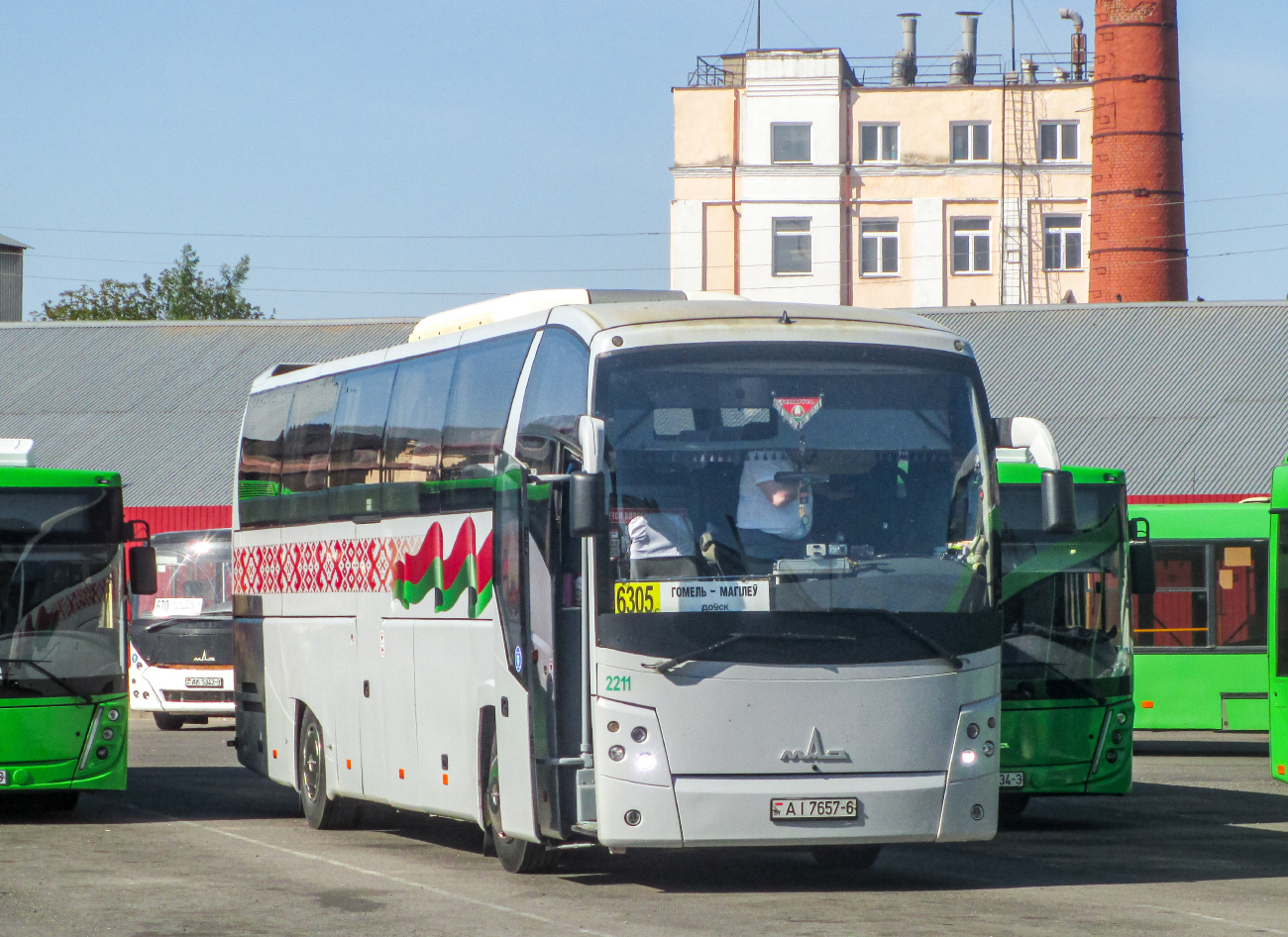 Mogilev, MAZ-251.062 # 2211