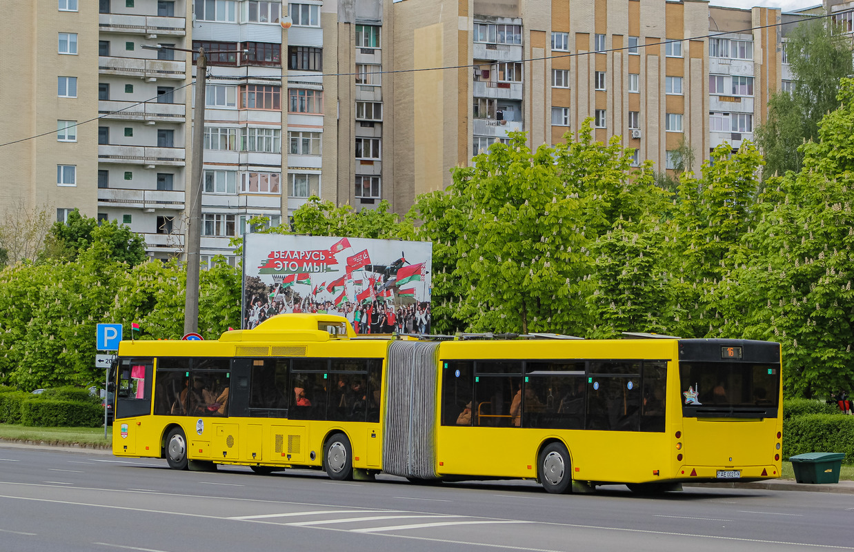 Baranovichi, MAZ-215.069 # 12200