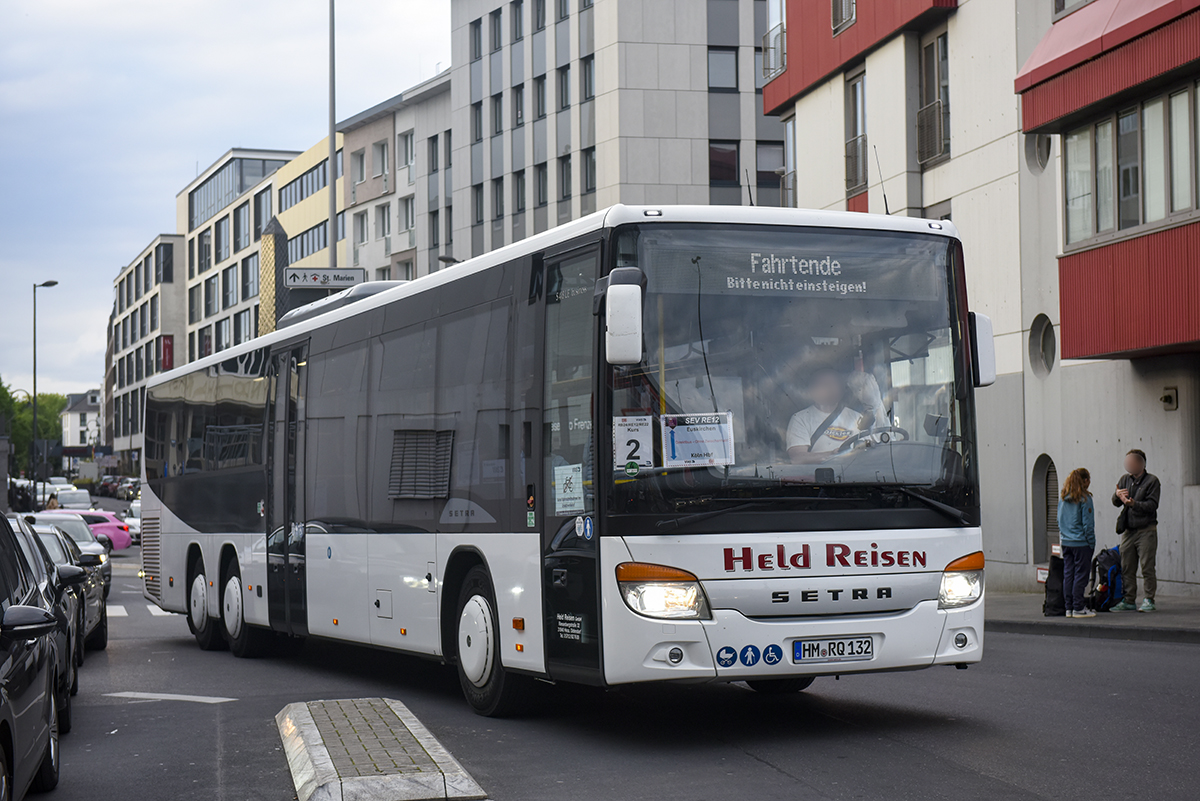 Hameln, Setra S418LE business # HM-RQ 132; Cologne — Rail Replacement "Linke Rheinstrecke" 05/2025