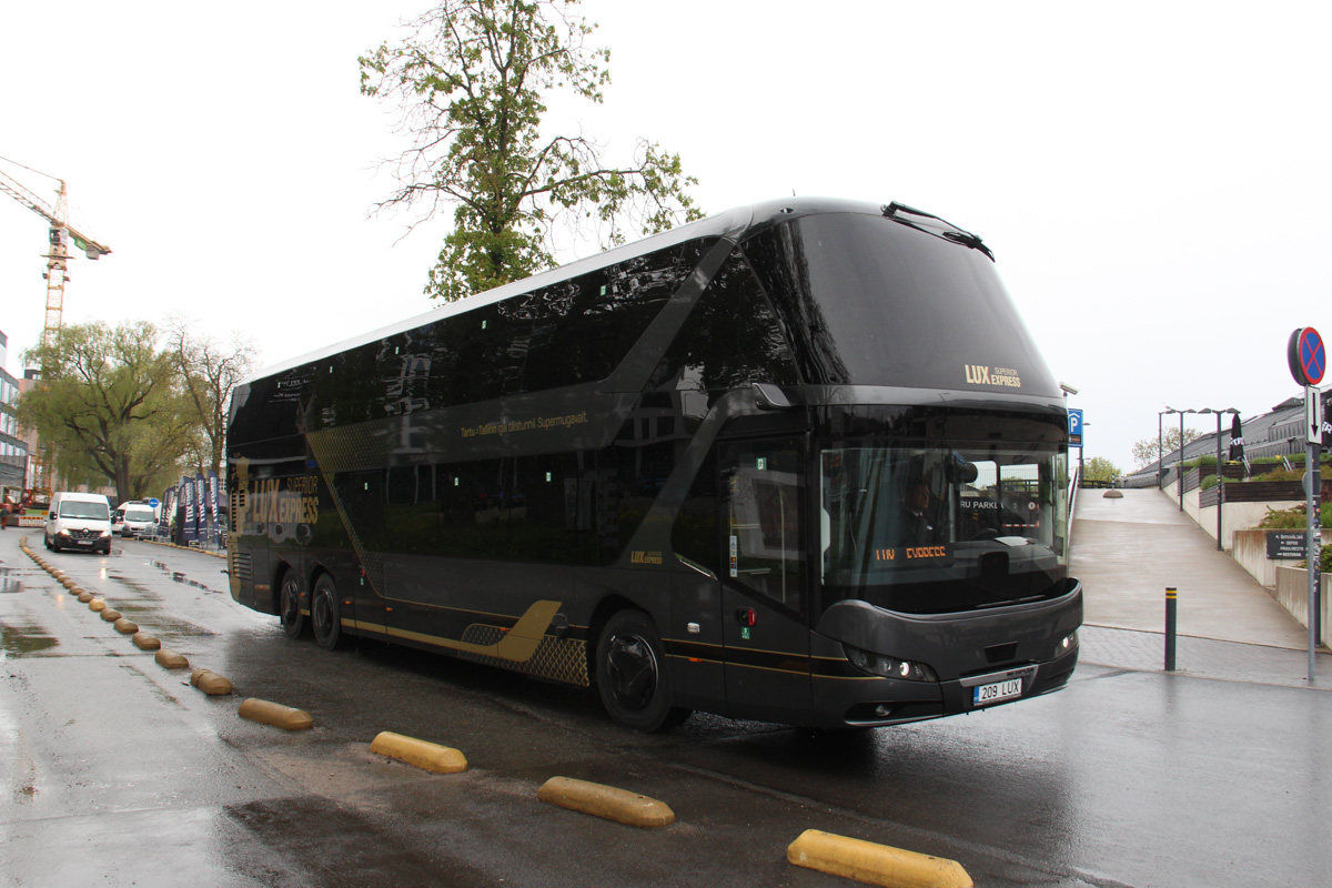 Tallinn, Neoplan N1222/3L Skyliner # 209 LUX; Tallinn — Miscellaneous photos