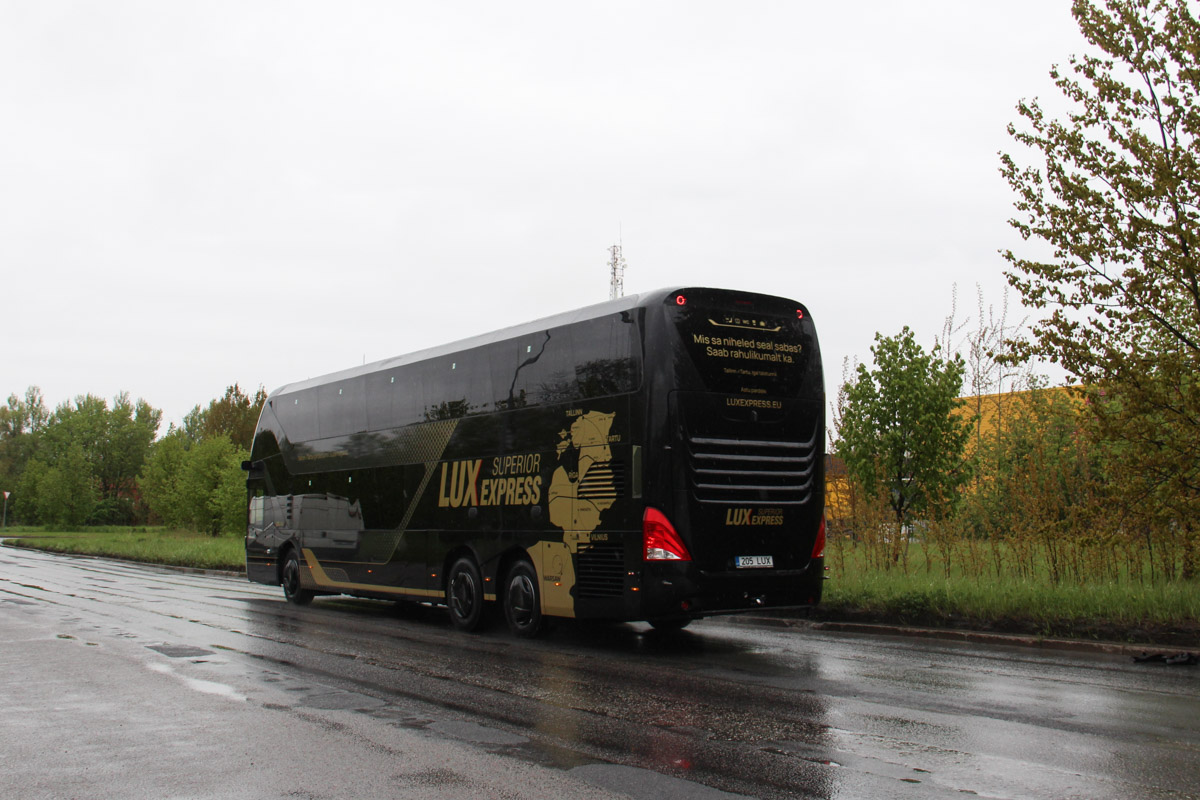 Tallinn, Neoplan N1222/3L Skyliner # 205 LUX