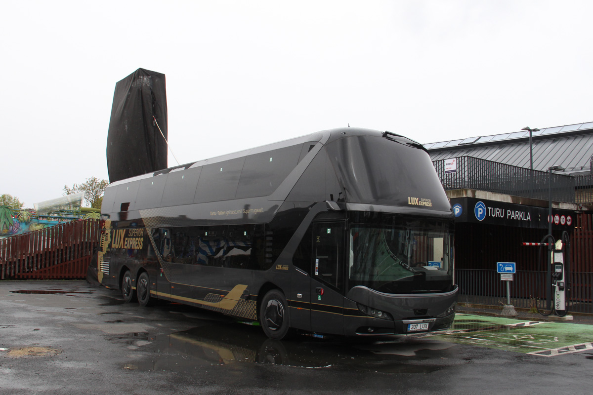 Tallinn, Neoplan N1222/3L Skyliner # 207 LUX; Tallinn — Miscellaneous photos