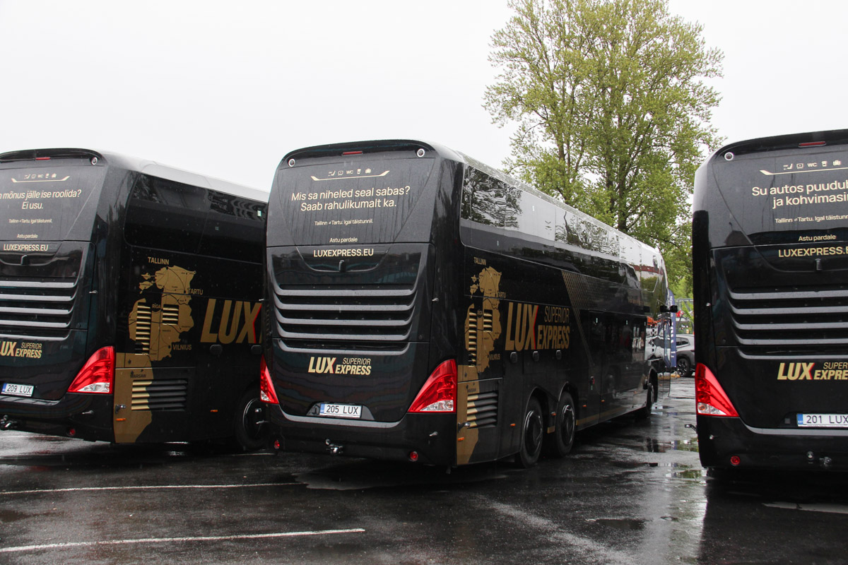 Tallinn, Neoplan N1222/3L Skyliner # 205 LUX; Tallinn — Miscellaneous photos