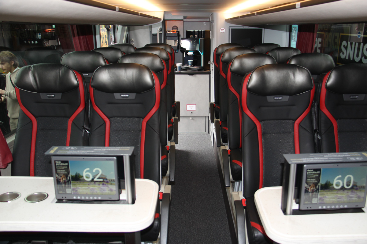 Tallinn, Neoplan N1222/3L Skyliner # 204 LUX; Tallinn — Miscellaneous photos