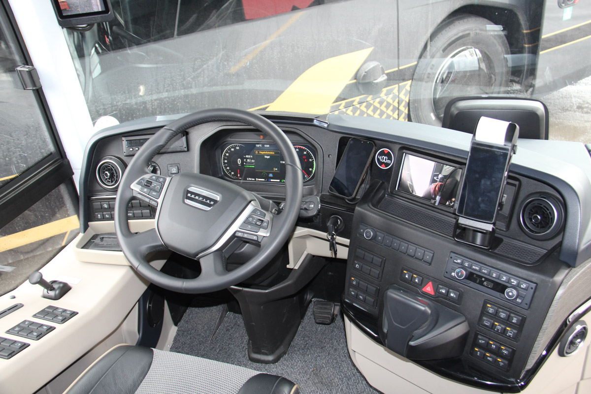 Tallinn, Neoplan N1222/3L Skyliner # 204 LUX; Tallinn — Miscellaneous photos