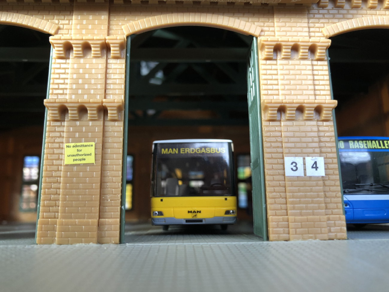 Bus models; Berlin — Miscellaneous photos