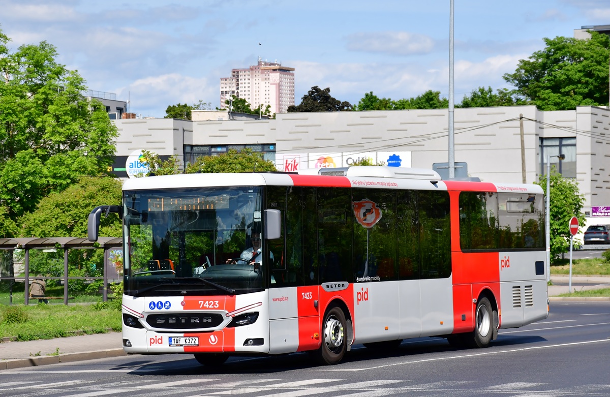 Prague, Setra S515LE # 7423