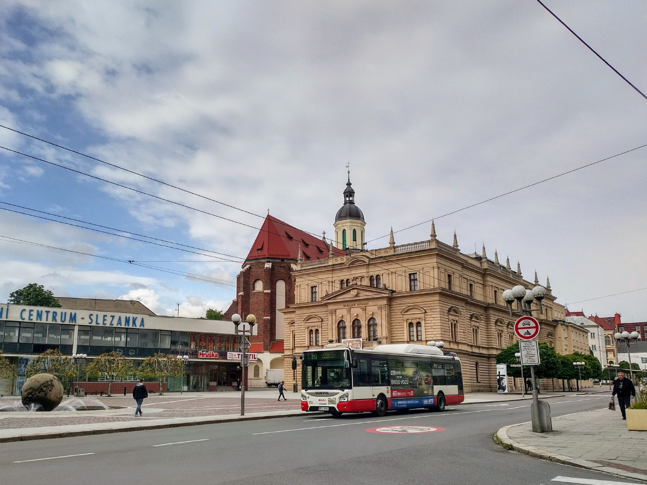 Opava, IVECO Urbanway 12M CNG # 172