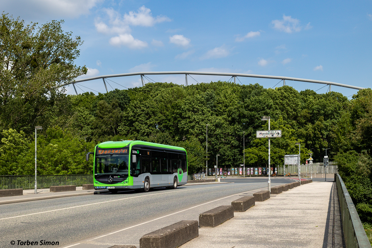 Hannover, Mercedes-Benz eCitaro # 9526