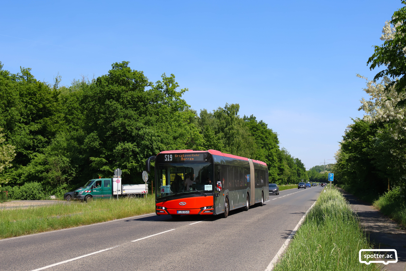 Essen, Solaris Urbino IV 18 # E-SC 3121; Cologne — Rail Replacement "Linke Rheinstrecke" 05/2025