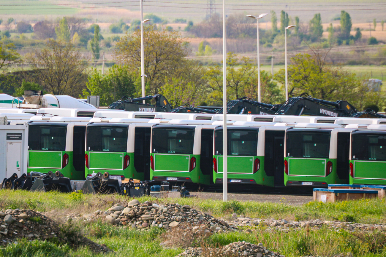 Tbilisi, MAN 18G Lion's City NG320 # TT-225-CM; Tbilisi, MAN 18G Lion's City NG320 # TT-224-CM; Tbilisi, MAN 18G Lion's City NG320 # TT-239-CM; Tbilisi, MAN 18G Lion's City NG320 # TT-242-CM; Tbilisi, MAN 18G Lion's City NG320 # TT-241-CM; Tbilisi, MAN 18G Lion's City NG320 # TT-240-CM; Tbilisi — Новые Автобусы для Тбилиси