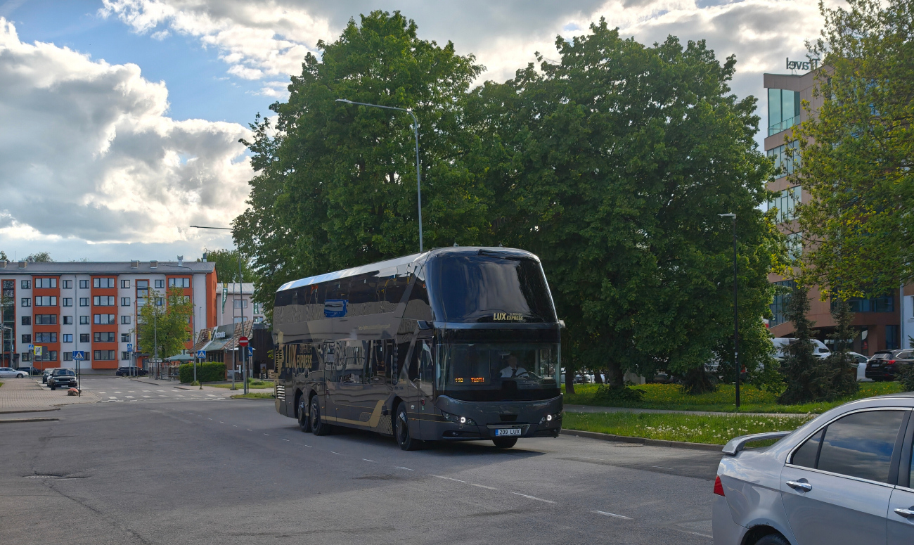 Tallinn, Neoplan N1222/3L Skyliner # 209 LUX