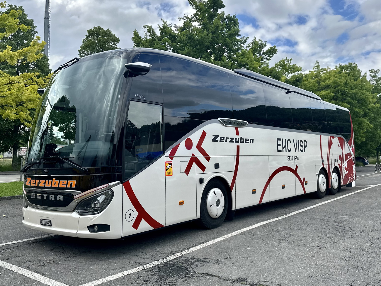 Sion, Setra S516HD/3 # 1; Buses of sport clubs and national teams