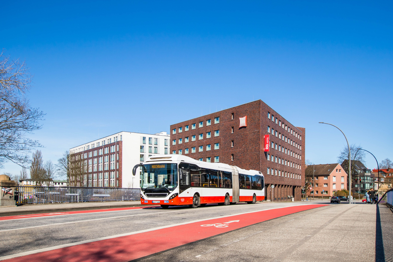 Hamburg, Volvo 7900A Hybrid # 7481