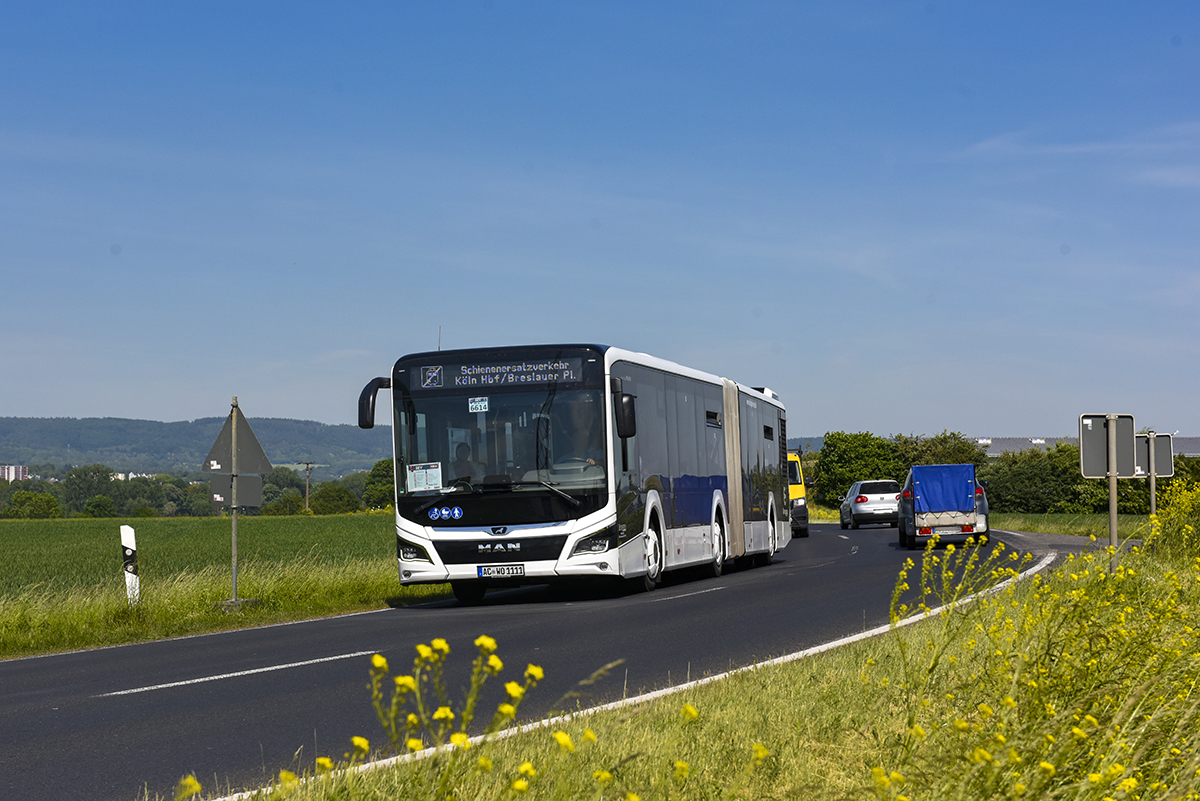 Aachen, MAN 18C Lion's City NG360 EfficientHybrid # AC-WO 1111; Cologne — Rail Replacement "Linke Rheinstrecke" 05/2025