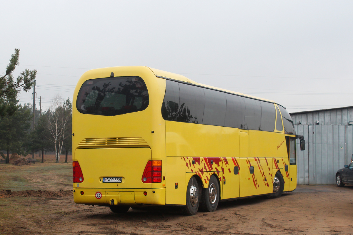 Jonava, Neoplan N516/3SHDHC Starliner # NDY 668