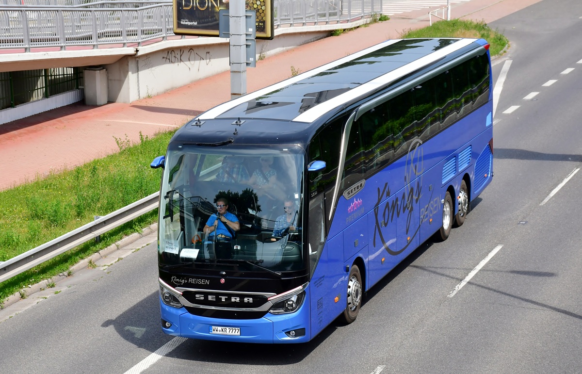 Altenkirchen (Westerwald), Setra S516HDH # WW-KR 7777